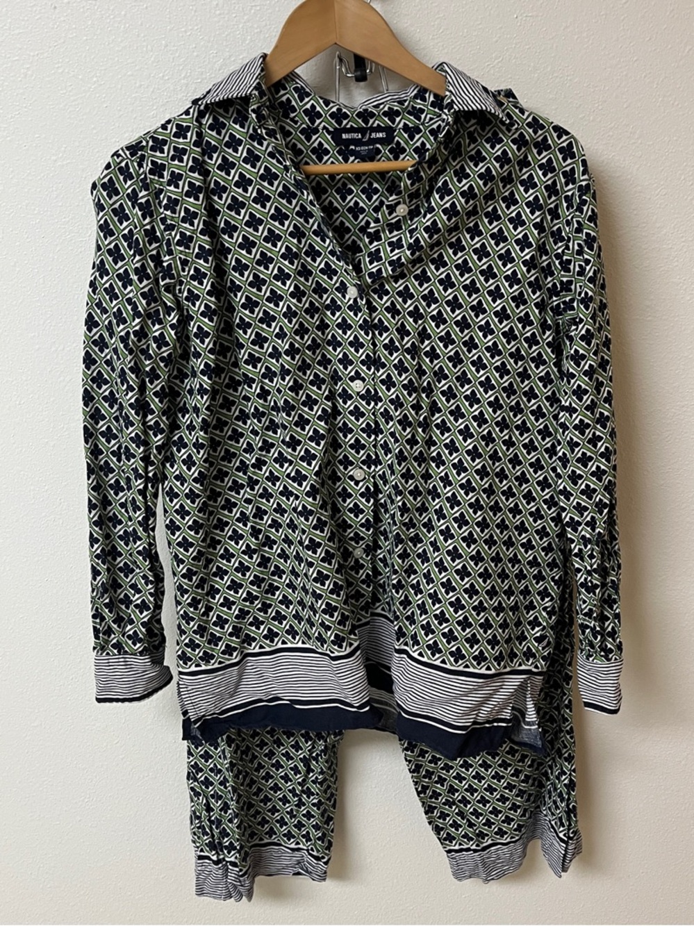 Nautica Jeans Navy and Green Geometric linen blend pant set top: XS, pants:S